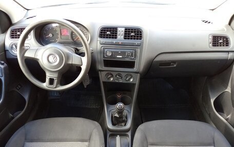Volkswagen Polo VI (EU Market), 2012 год, 499 000 рублей, 13 фотография