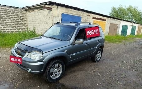 Chevrolet Niva I рестайлинг, 2011 год, 2 фотография