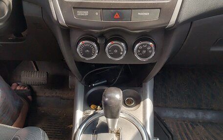 Mitsubishi ASX I рестайлинг, 2012 год, 950 000 рублей, 8 фотография