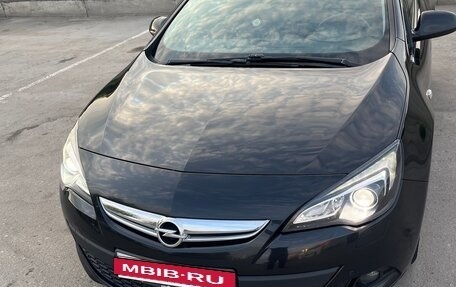 Opel Astra J, 2013 год, 1 095 000 рублей, 4 фотография