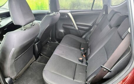 Toyota RAV4, 2017 год, 2 680 000 рублей, 7 фотография