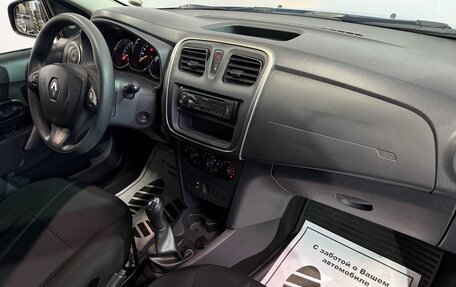 Renault Sandero II рестайлинг, 2015 год, 590 000 рублей, 8 фотография