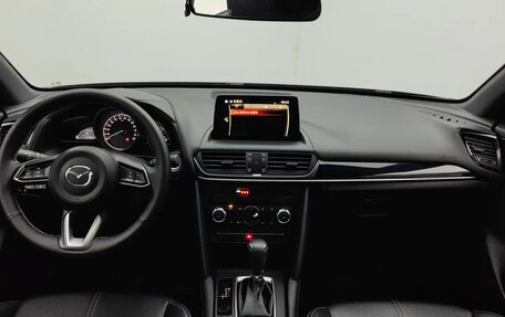 Mazda CX-4, 2021 год, 1 930 000 рублей, 9 фотография