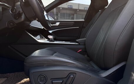 Audi A6, 2021 год, 3 450 000 рублей, 13 фотография