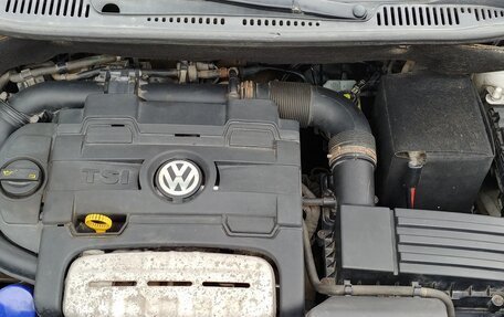 Volkswagen Touran III, 2014 год, 1 050 000 рублей, 6 фотография