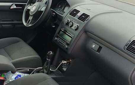 Volkswagen Touran III, 2014 год, 1 050 000 рублей, 10 фотография