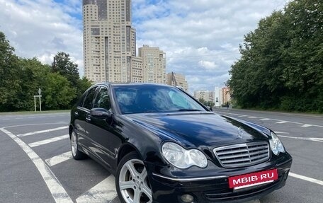 Mercedes-Benz C-Класс, 2004 год, 800 000 рублей, 7 фотография