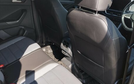 Volkswagen T-Roc I, 2022 год, 2 170 000 рублей, 6 фотография