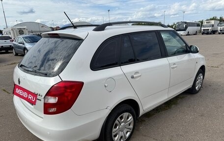 Skoda Fabia II, 2011 год, 400 000 рублей, 2 фотография