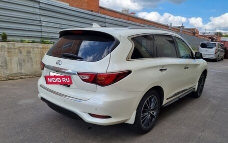 Infiniti QX60 I рестайлинг, 2017 год, 4 300 000 рублей, 5 фотография