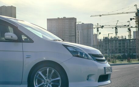 Toyota ISis I, 2010 год, 1 399 999 рублей, 23 фотография