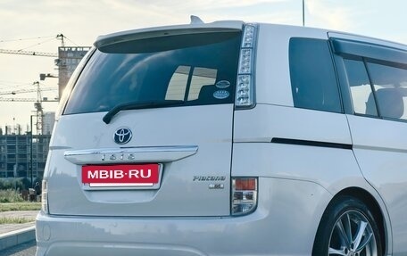 Toyota ISis I, 2010 год, 1 399 999 рублей, 18 фотография