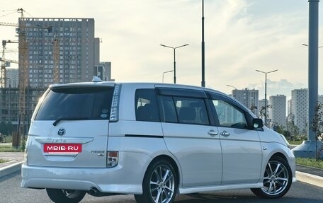 Toyota ISis I, 2010 год, 1 399 999 рублей, 17 фотография