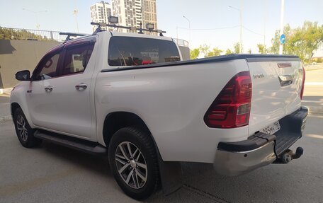 Toyota Hilux VIII, 2016 год, 2 890 000 рублей, 5 фотография
