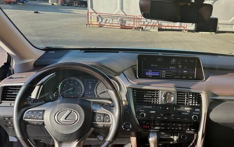 Lexus RX IV рестайлинг, 2019 год, 5 755 000 рублей, 7 фотография