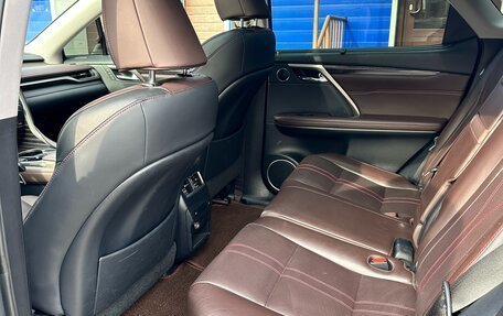 Lexus RX IV рестайлинг, 2019 год, 5 755 000 рублей, 12 фотография