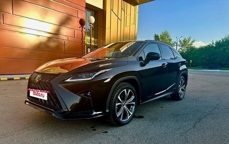 Lexus RX IV рестайлинг, 2019 год, 5 755 000 рублей, 3 фотография