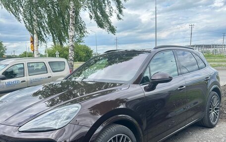 Porsche Cayenne III, 2020 год, 7 500 000 рублей, 2 фотография