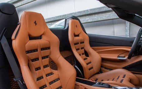 Ferrari F8, 2021 год, 31 000 998 рублей, 23 фотография