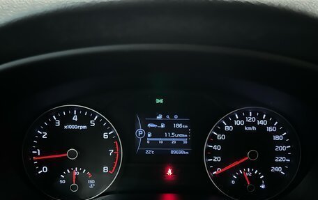 KIA Sportage IV рестайлинг, 2018 год, 1 999 000 рублей, 24 фотография