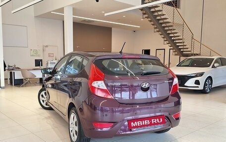 Hyundai Solaris II рестайлинг, 2013 год, 799 000 рублей, 5 фотография