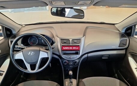 Hyundai Solaris II рестайлинг, 2013 год, 799 000 рублей, 17 фотография