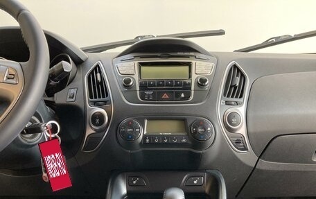 Hyundai ix35 I рестайлинг, 2011 год, 1 170 000 рублей, 12 фотография