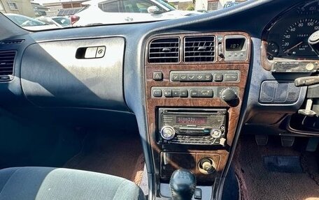 Toyota Mark II VIII (X100), 1994 год, 1 300 001 рублей, 14 фотография