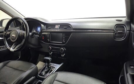KIA Rio IV, 2018 год, 1 500 000 рублей, 13 фотография