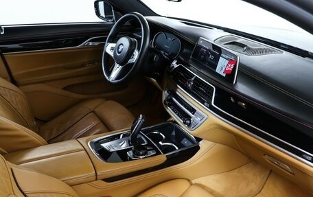 BMW 7 серия, 2018 год, 5 000 000 рублей, 9 фотография