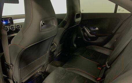Mercedes-Benz CLA, 2019 год, 3 199 000 рублей, 12 фотография