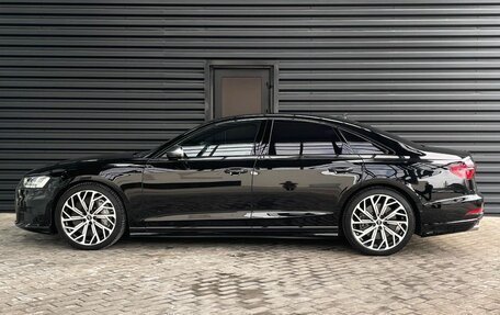 Audi S8, 2020 год, 10 700 000 рублей, 2 фотография