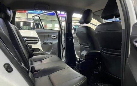 Toyota Yaris XP150 рестайлинг, 2021 год, 1 330 000 рублей, 11 фотография