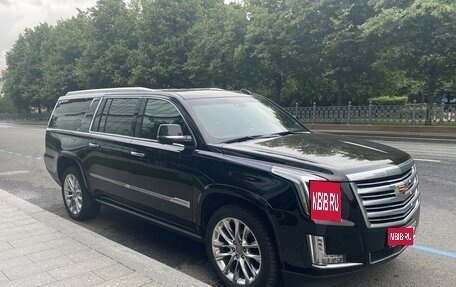 Cadillac Escalade IV, 2018 год, 4 900 000 рублей, 1 фотография