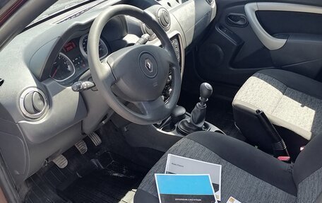Renault Duster I рестайлинг, 2014 год, 1 090 000 рублей, 30 фотография