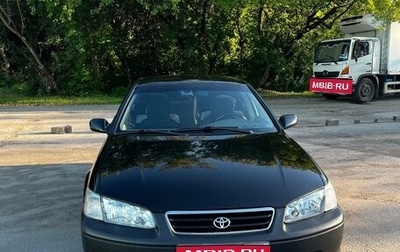 Toyota Camry, 2000 год, 580 000 рублей, 1 фотография