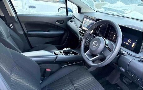 Nissan Note, 2022 год, 1 000 000 рублей, 4 фотография