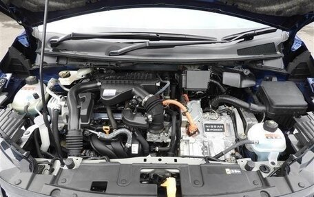 Nissan Note, 2022 год, 1 000 000 рублей, 6 фотография