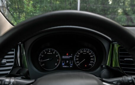 Mitsubishi Outlander III рестайлинг 3, 2020 год, 1 899 000 рублей, 5 фотография