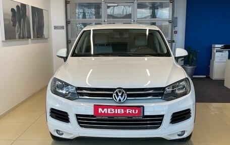 Volkswagen Touareg III, 2012 год, 2 399 900 рублей, 2 фотография