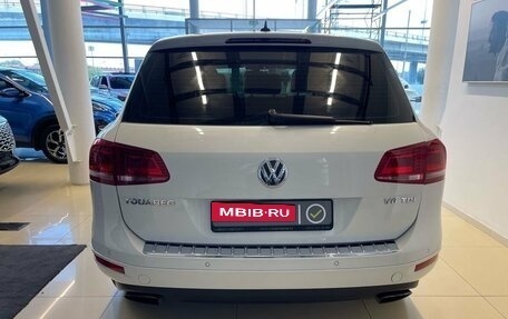 Volkswagen Touareg III, 2012 год, 2 399 900 рублей, 5 фотография