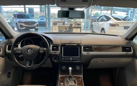 Volkswagen Touareg III, 2012 год, 2 399 900 рублей, 13 фотография