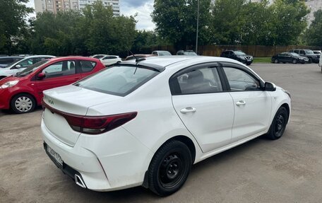 KIA Rio IV, 2022 год, 1 399 000 рублей, 2 фотография