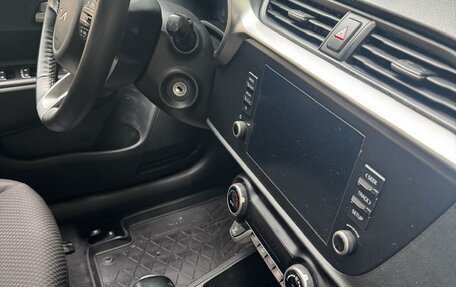 KIA Rio IV, 2022 год, 1 399 000 рублей, 6 фотография