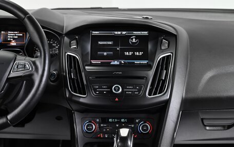 Ford Focus III, 2017 год, 1 099 000 рублей, 10 фотография