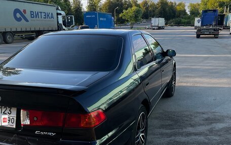 Toyota Camry, 2000 год, 580 000 рублей, 8 фотография