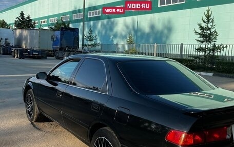 Toyota Camry, 2000 год, 580 000 рублей, 4 фотография