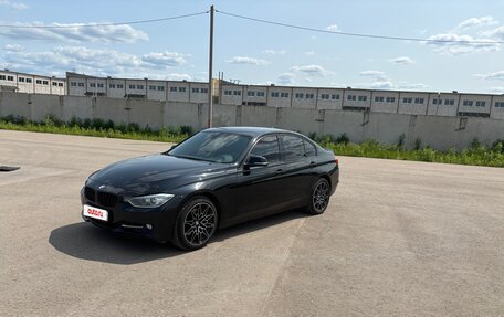 BMW 3 серия, 2013 год, 1 850 000 рублей, 3 фотография