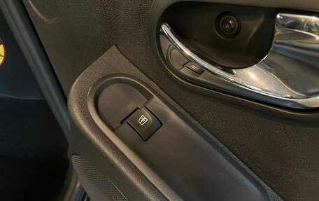 Renault Duster I рестайлинг, 2017 год, 1 795 000 рублей, 28 фотография