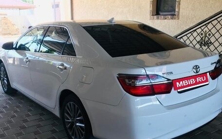 Toyota Camry, 2016 год, 1 700 000 рублей, 5 фотография